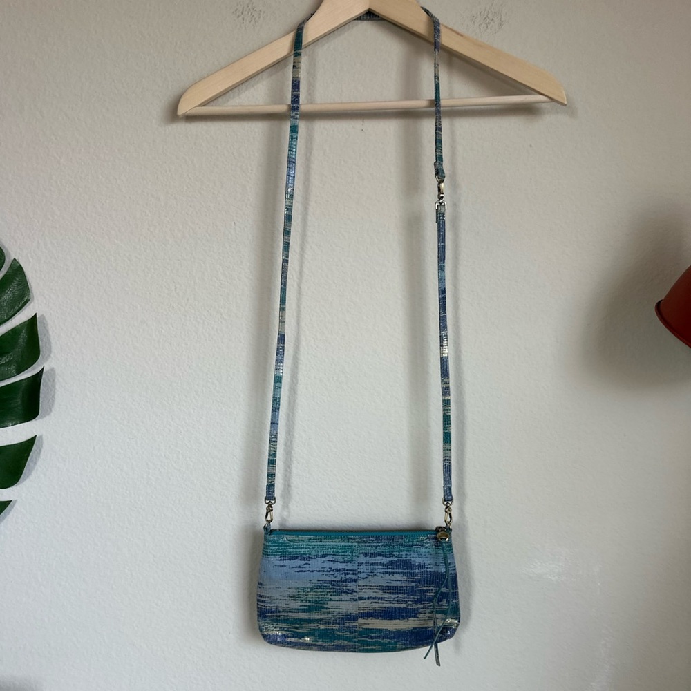 Hobo Darcy Cracked Glass Leather Crossbody - Picture 6 of 14